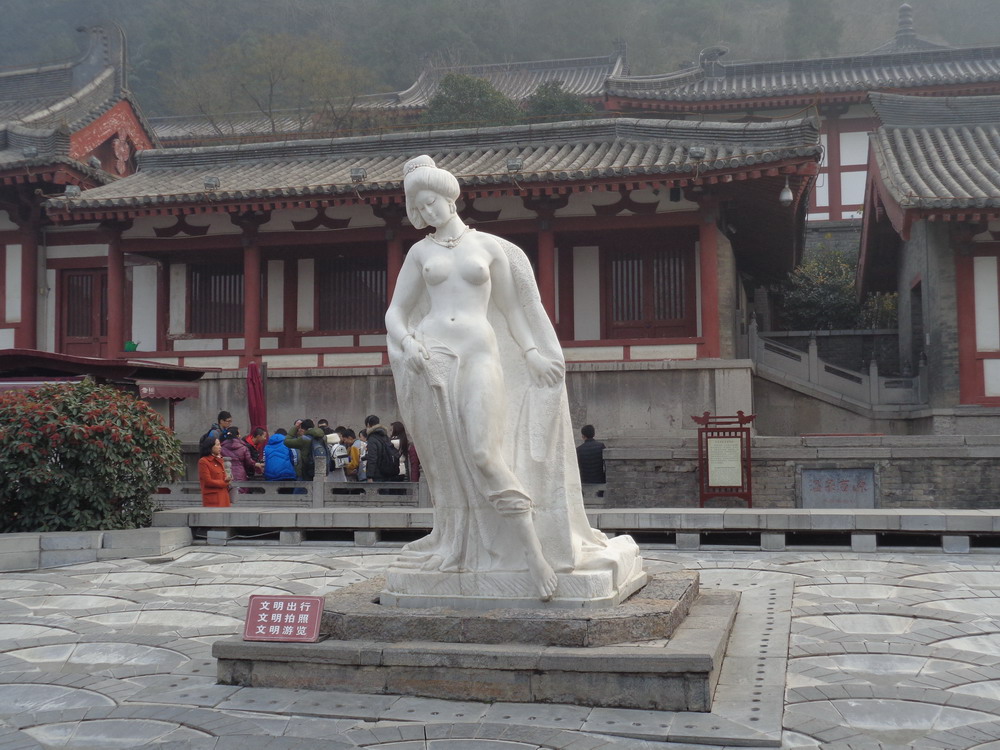 Statua della concubina Yang Guifei