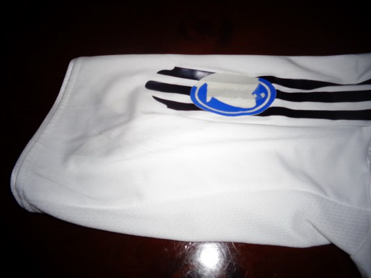 Particolare T-shirt Real Madrid